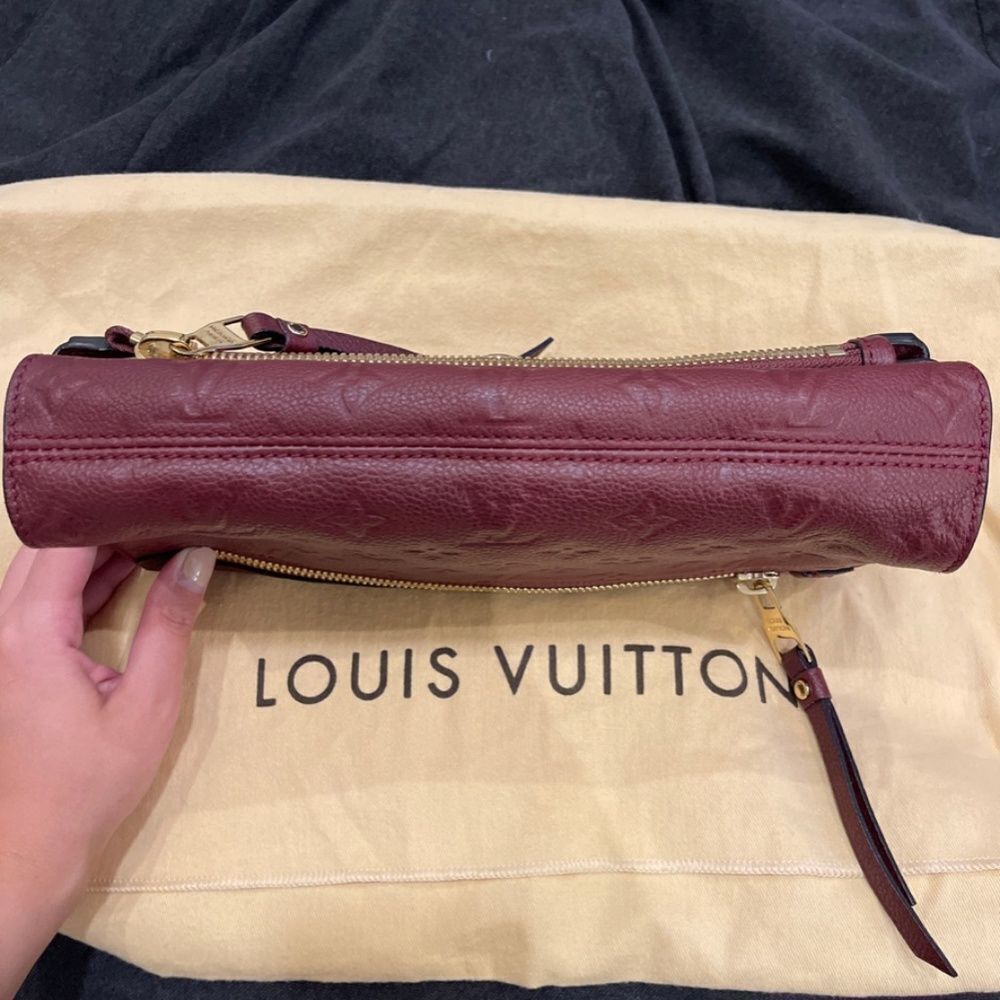 Louis Vuitton Petillante Clutch Monogram Empreinte Leather - Picture 4 of 9